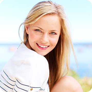 Bow Trail SW Porcelain Veneers | Nova Dental Care | General & Family Dentist | Bow Trail | SW Calgary